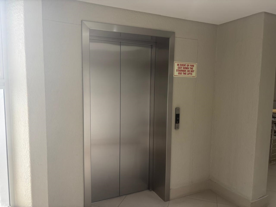 To Let Commercial Property for Rent in Rosendal Western Cape
